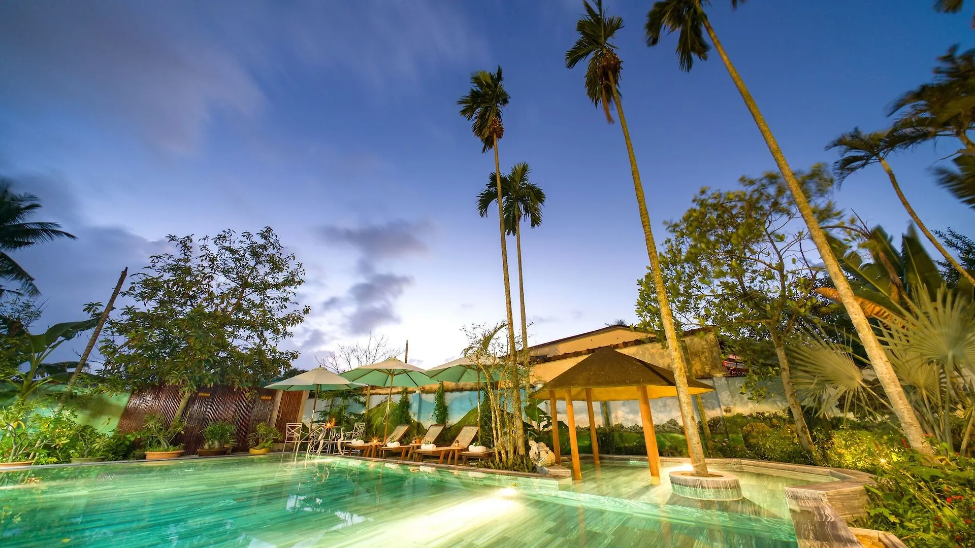 *** 호텔 M2Luxe Nipa Riverside Hoian 호이안 베트남